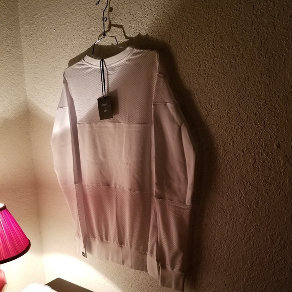 DEFEND LONG SLEEVE (Unisex) - Picture 2 of 3